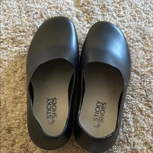 🍍Sticky shoes mule style🍍Sz 7.5 B🍍